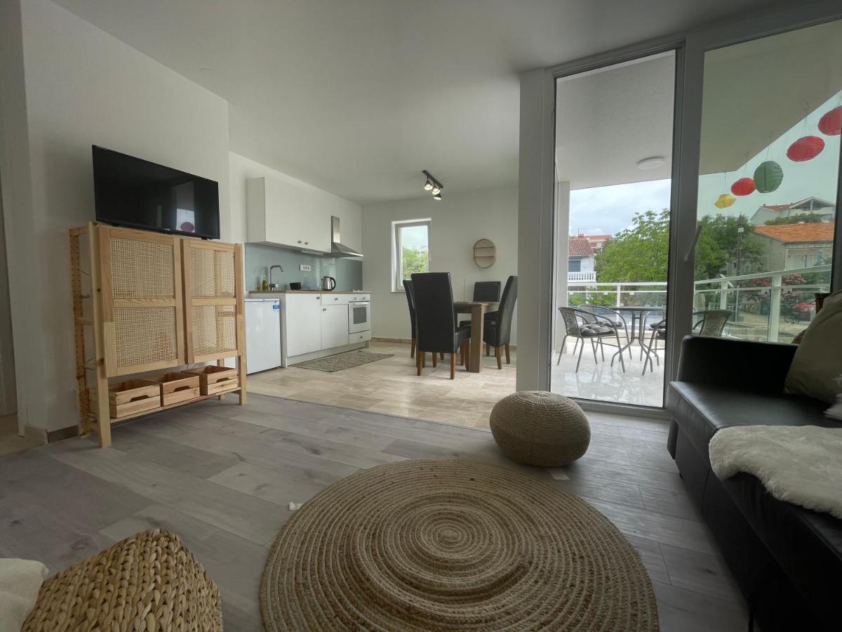Vila Regina Apartment Paloma With Swimming Pool Jezera Exterior foto